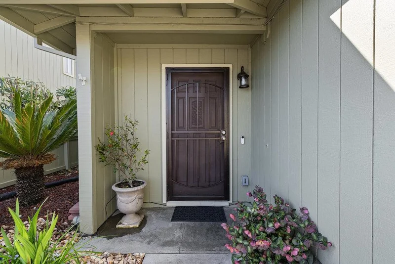 79 Knight Lane, Hollister, CA 95023