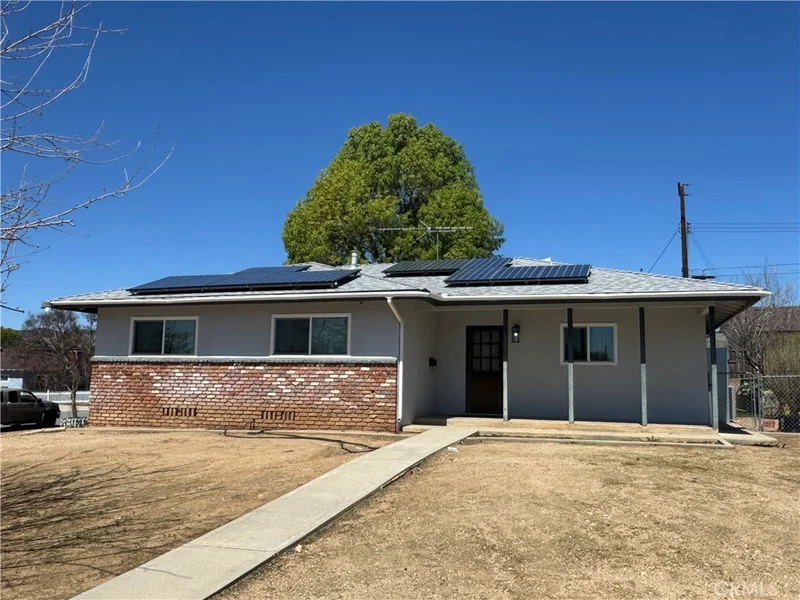 11829 Adams Court, Yucaipa, CA 92399