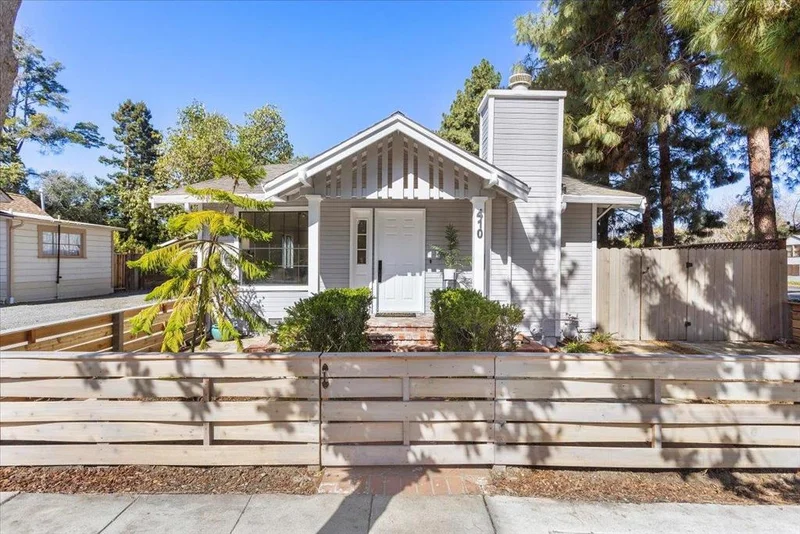 410 S Shoreline Boulevard, Mountain View, CA 94041