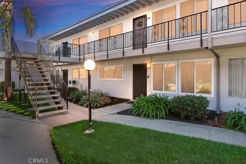5530 Ackerfield Ave 313, Long Beach, CA 90805