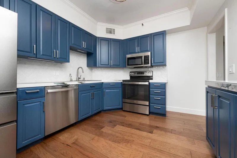 1 Baldwin Avenue 1017, San Mateo, CA 94401