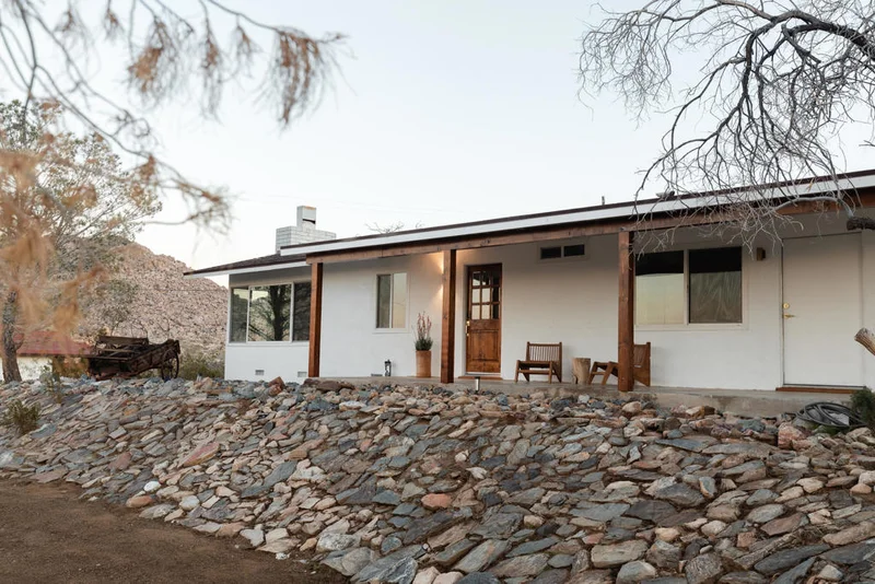 61877 Crest Circle Drive, Joshua Tree, CA 92252