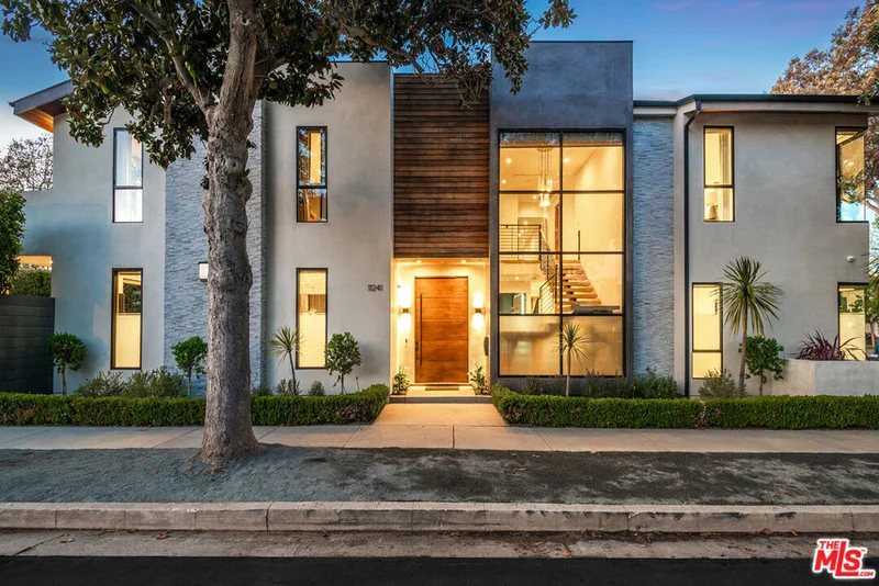 11241 Valley Spring Lane, North Hollywood, CA 91602