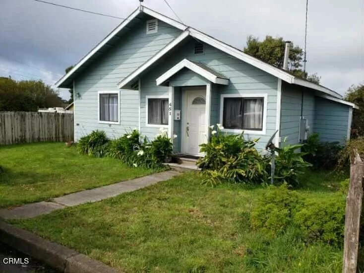 451 S Whipple Street, Fort Bragg, CA 95437