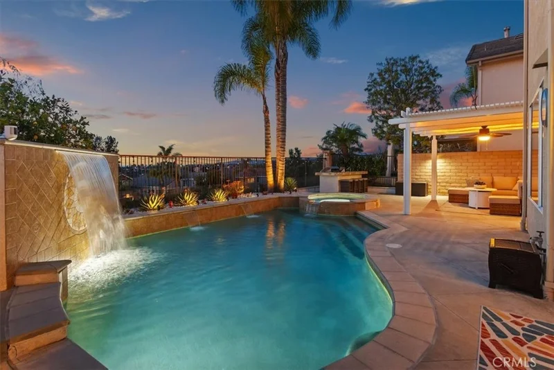 25611 Aria Drive, Mission Viejo, CA 92692
