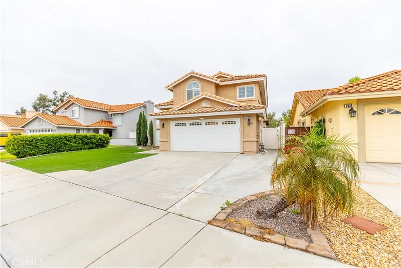 7838 Lavender Court, Highland, CA 92346