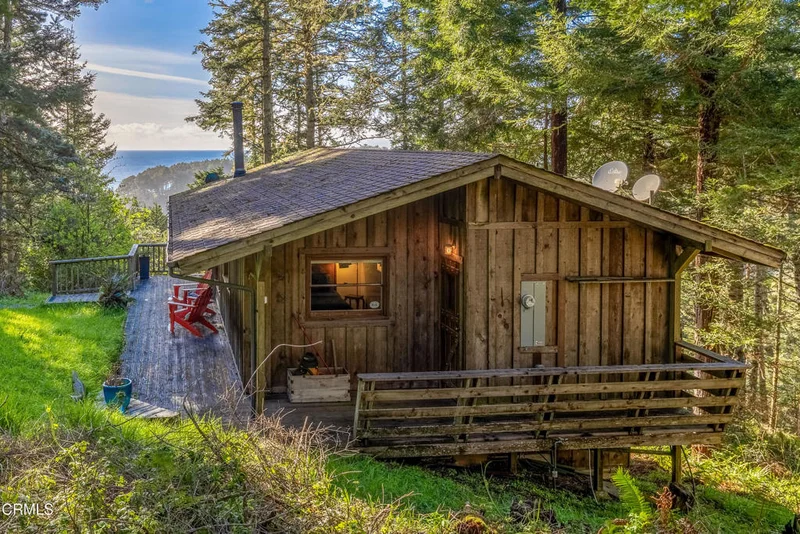 1331 Cameron Road, Elk, CA 95432