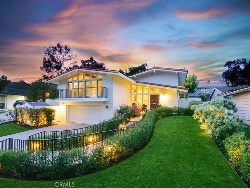 3005 Palos Verdes Drive N, Palos Verdes Estates, CA 90274