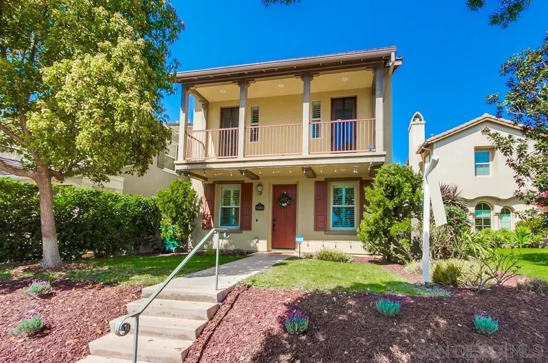 8484 Ednalyn Ln, San Diego, CA 92127