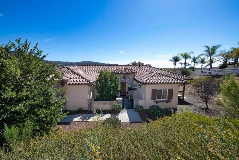 23107 Stokes Road, Ramona, CA 92065