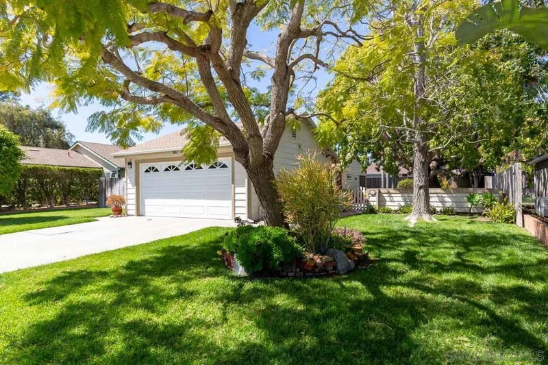1130 Lake Ridge Drive, San Marcos, CA 92078