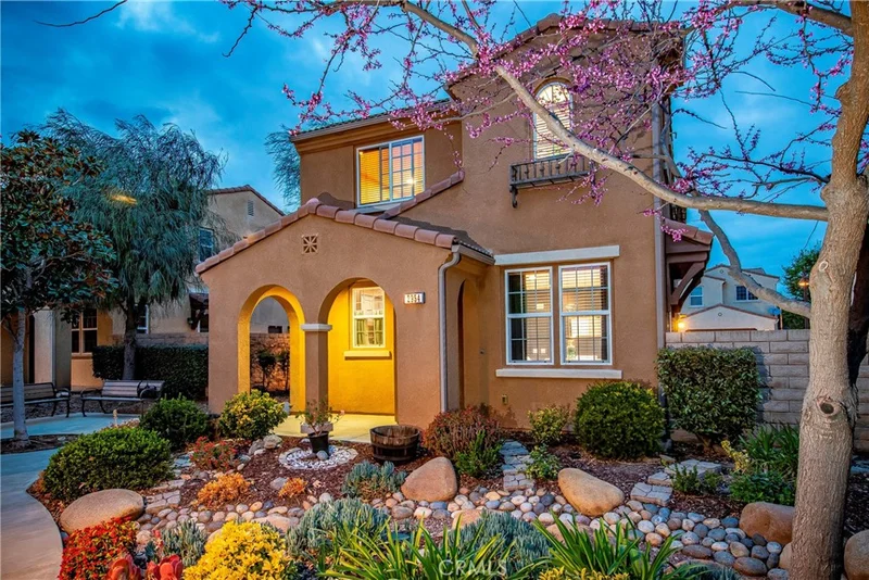 2954 Encina Lane, Simi Valley, CA 93065