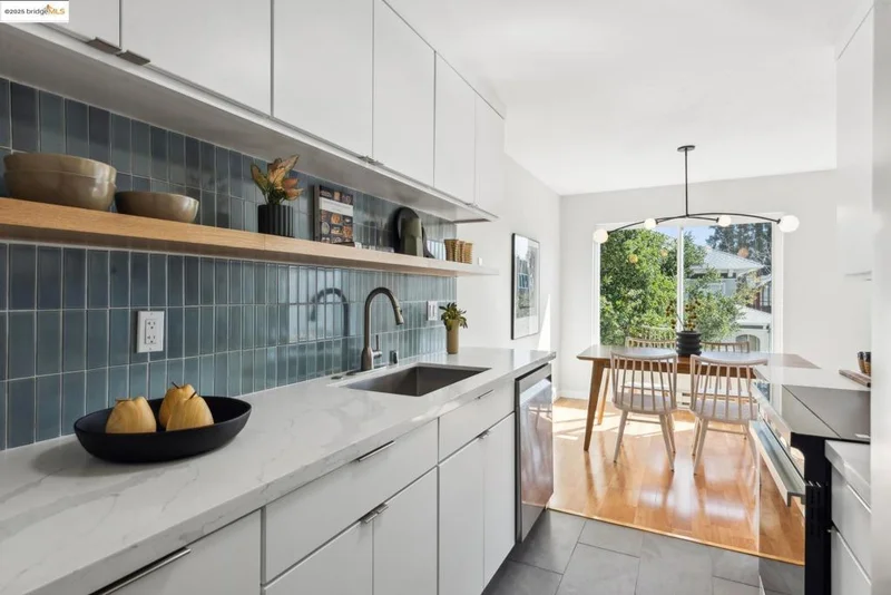 424 Staten Ave 307, Oakland, CA 94610