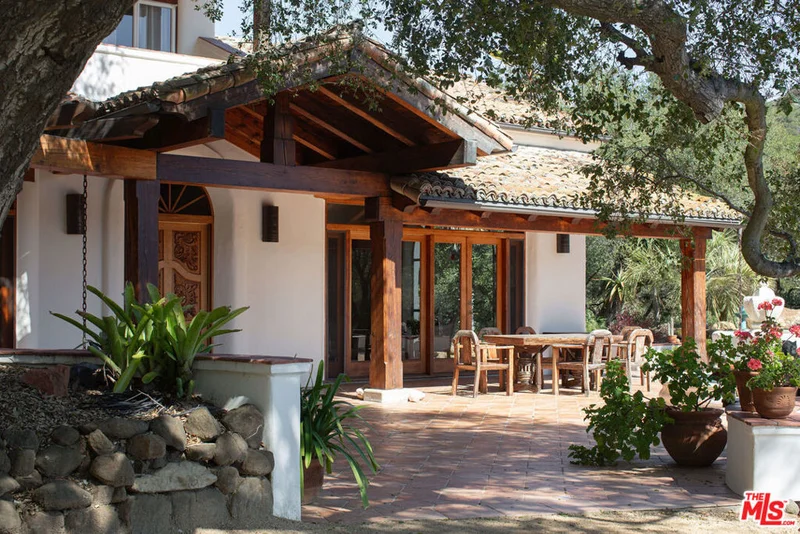 1 Old Topanga Canyon Road, Topanga, CA 90290