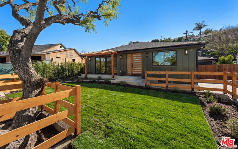 5116 Orange Place, Los Angeles, CA 90008