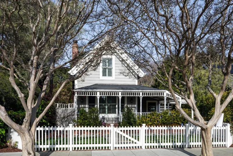 125 Massol Avenue, Los Gatos, CA 95030