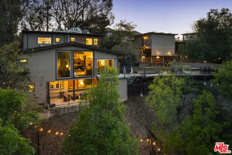 861 W Avenue 37, Los Angeles, CA 90065