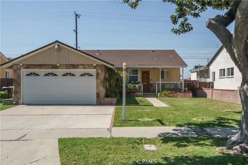 6261 Rahn Avenue, Long Beach, CA 90805
