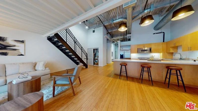 1130 S Flower Street 413, Los Angeles, CA 90015