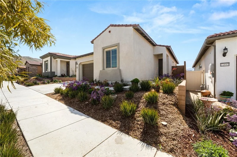 11907 Greenpeak Street, Corona, CA 92883