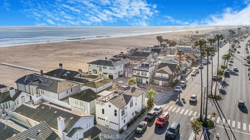 523 W Balboa Boulevard, Newport Beach, CA 92661