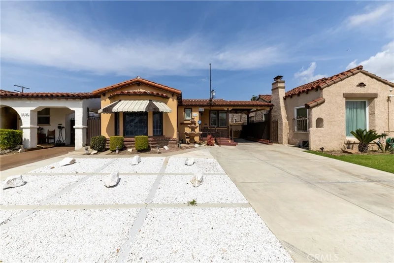 1127 W 81st Place, Los Angeles, CA 90044