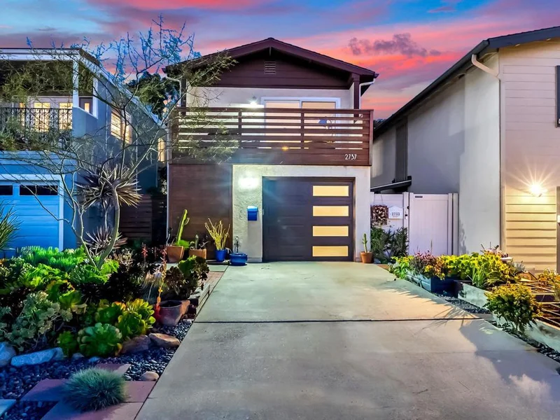 2737 Erie St, San Diego, CA 92117