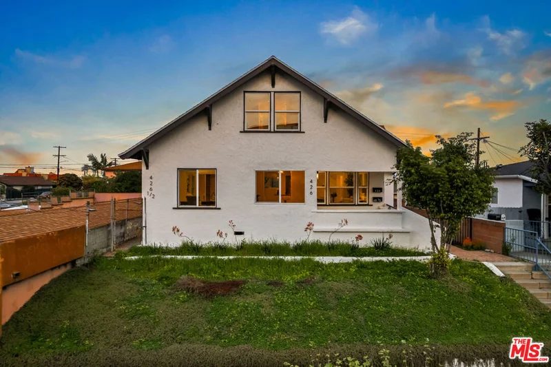 426 N Pacific Avenue, San Pedro, CA 90731