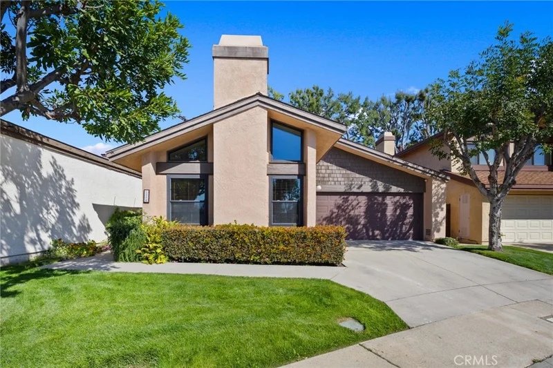 124 Windermere Lane, Glendora, CA 91741