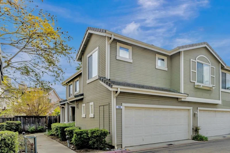 298 Gemstone Way, Milpitas, CA 95035