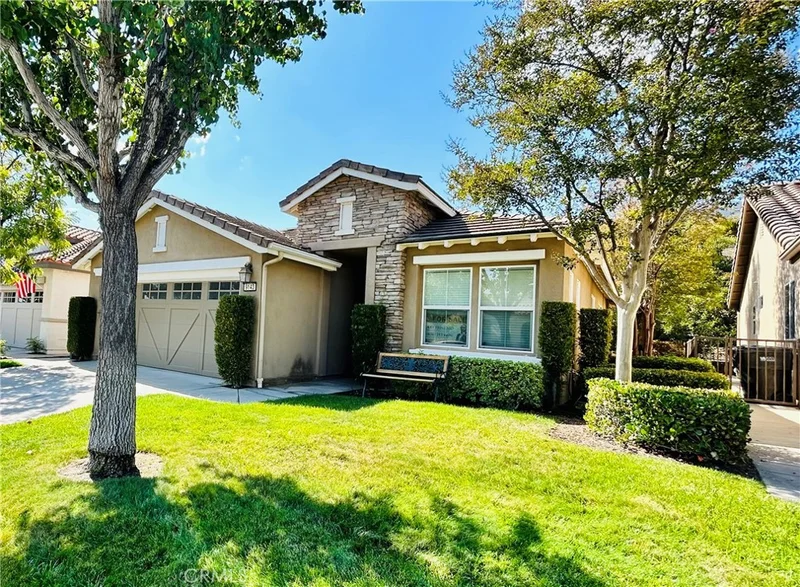 9143 Pinyon Point, Corona, CA 92883