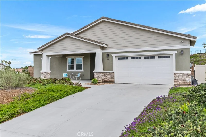 1243 Matterhorn Drive, Riverside, CA 92506