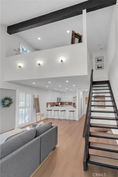 21301 Norwalk Boulevard 98