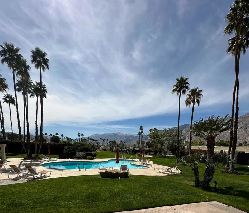 1125 E Alejo Road, Palm Springs, CA 92262