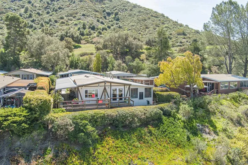 4650 Dulin Road 141, Fallbrook, CA 92028