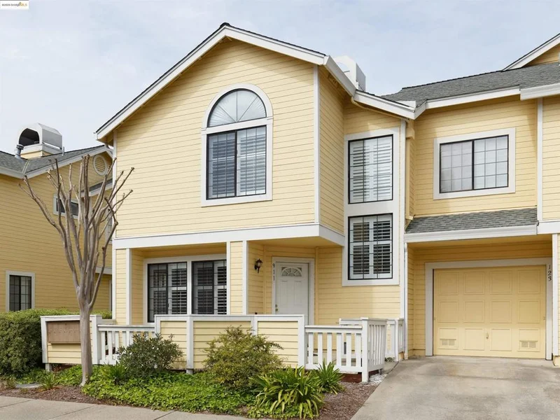 911 Devonwood, Hercules, CA 94547