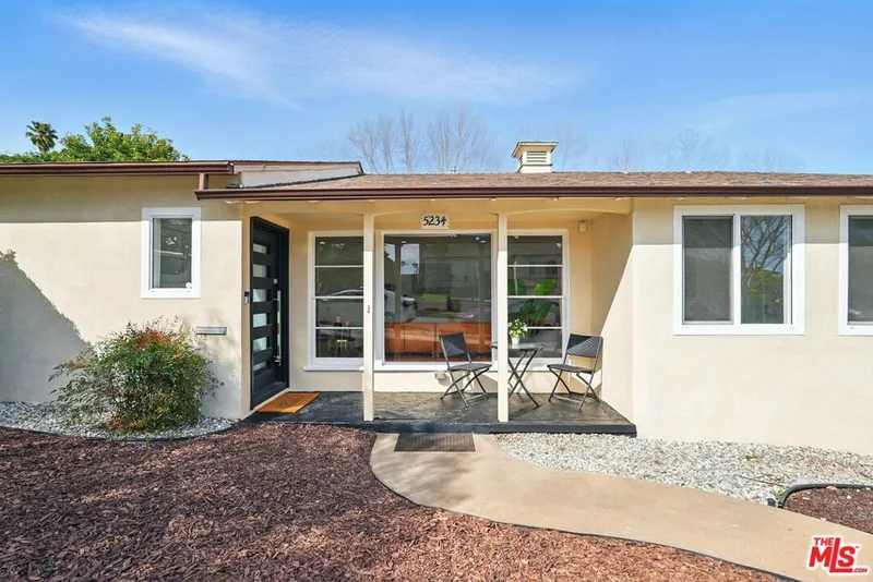 5234 Onaknoll Avenue, Los Angeles, CA 90043