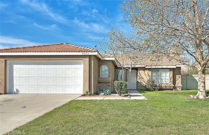 4575 Snake River Road, Riverside, CA 92501