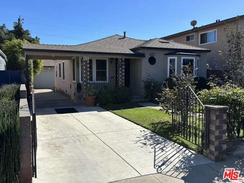 12446 Short Avenue, Los Angeles, CA 90066