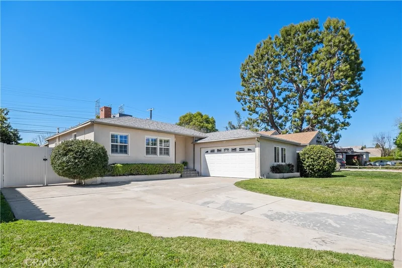 8909 Rhea Ave, Northridge, CA 91324