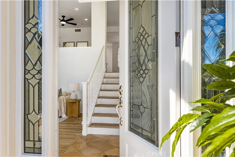 6241 Surflanding Lane, Huntington Beach, CA 92648