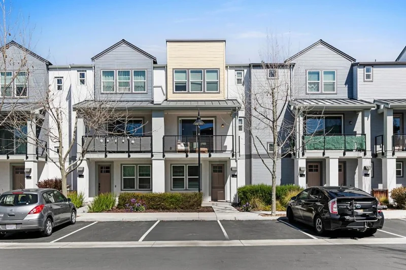 875 Cotati Terrace 3, Sunnyvale, CA 94085
