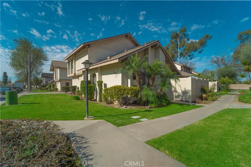 5489 Pioneer Boulevard 17, Whittier, CA 90601