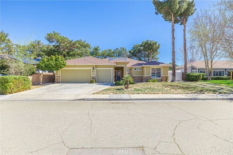 43240 Durango Lane, Lancaster, CA 93536