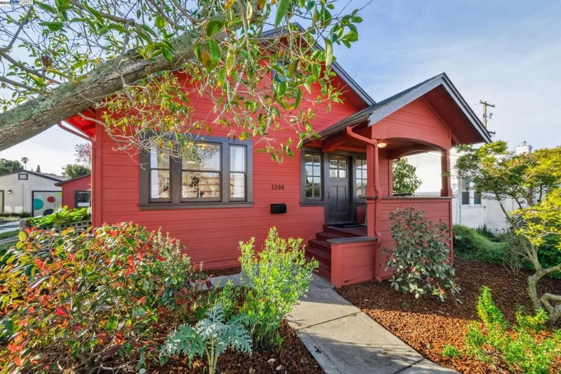 1244 Marin Avenue, Albany, CA 94706