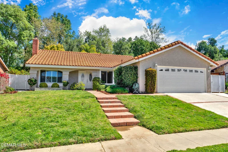856 Ashford Street, Simi Valley, CA 93065