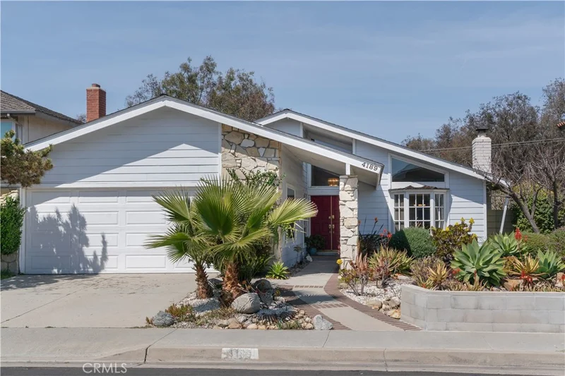 4189 Ironwood Avenue, Seal Beach, CA 90740
