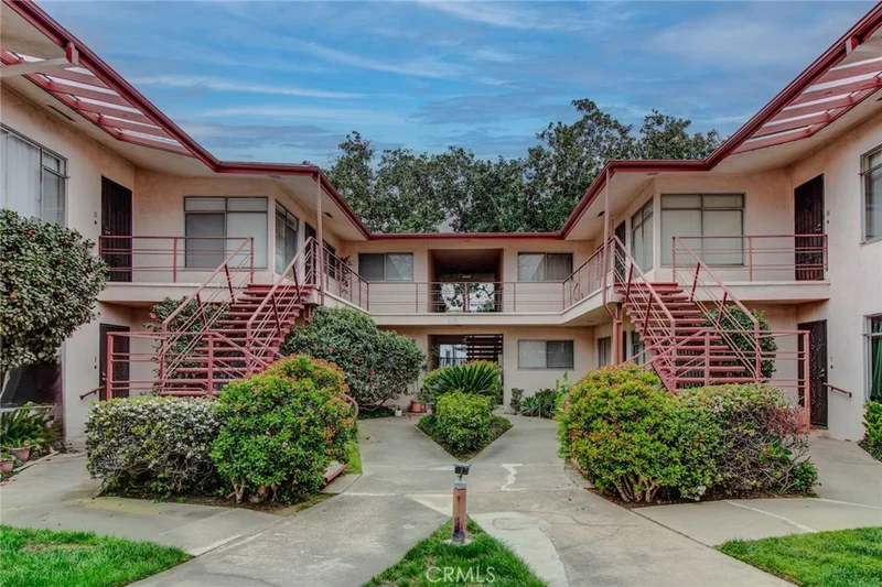 1001 French Street 12, Santa Ana, CA 92701