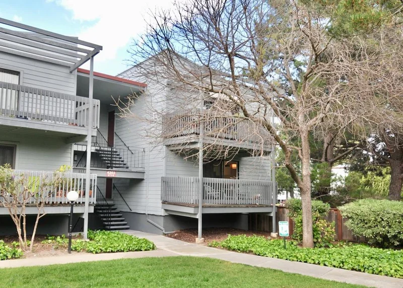4202 George Avenue 1, San Mateo, CA 94403