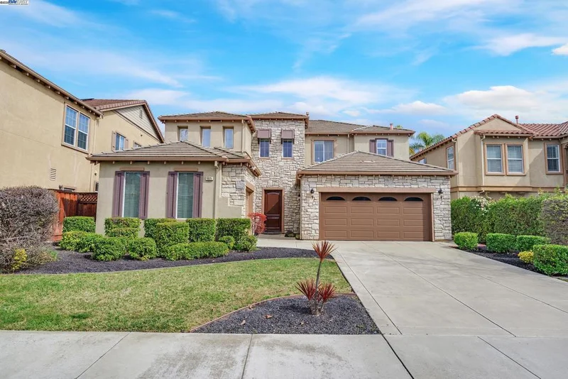 5625 N Dublin Ranch Dr, Dublin, CA 94568
